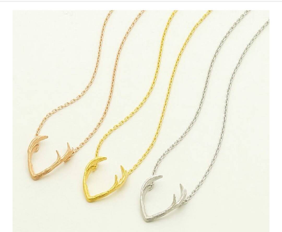Rose Gold Geweih Halskette Rose Gold Geweih Halskette von KreationsbyChrissy