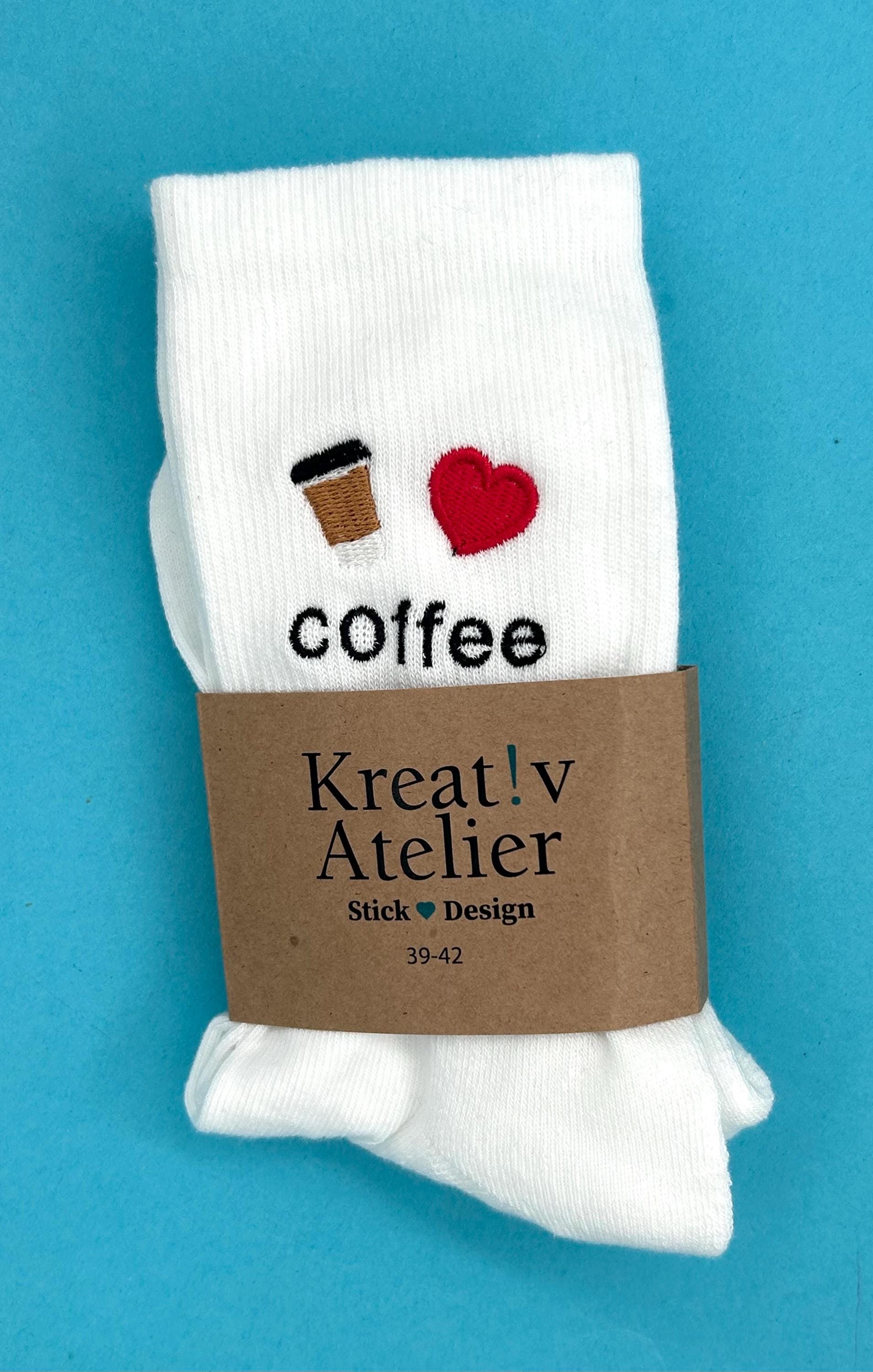 Kaffeeliebe | Bestickte Socken Tennissocken Mit Kaffee Design von KreativAtelierStick