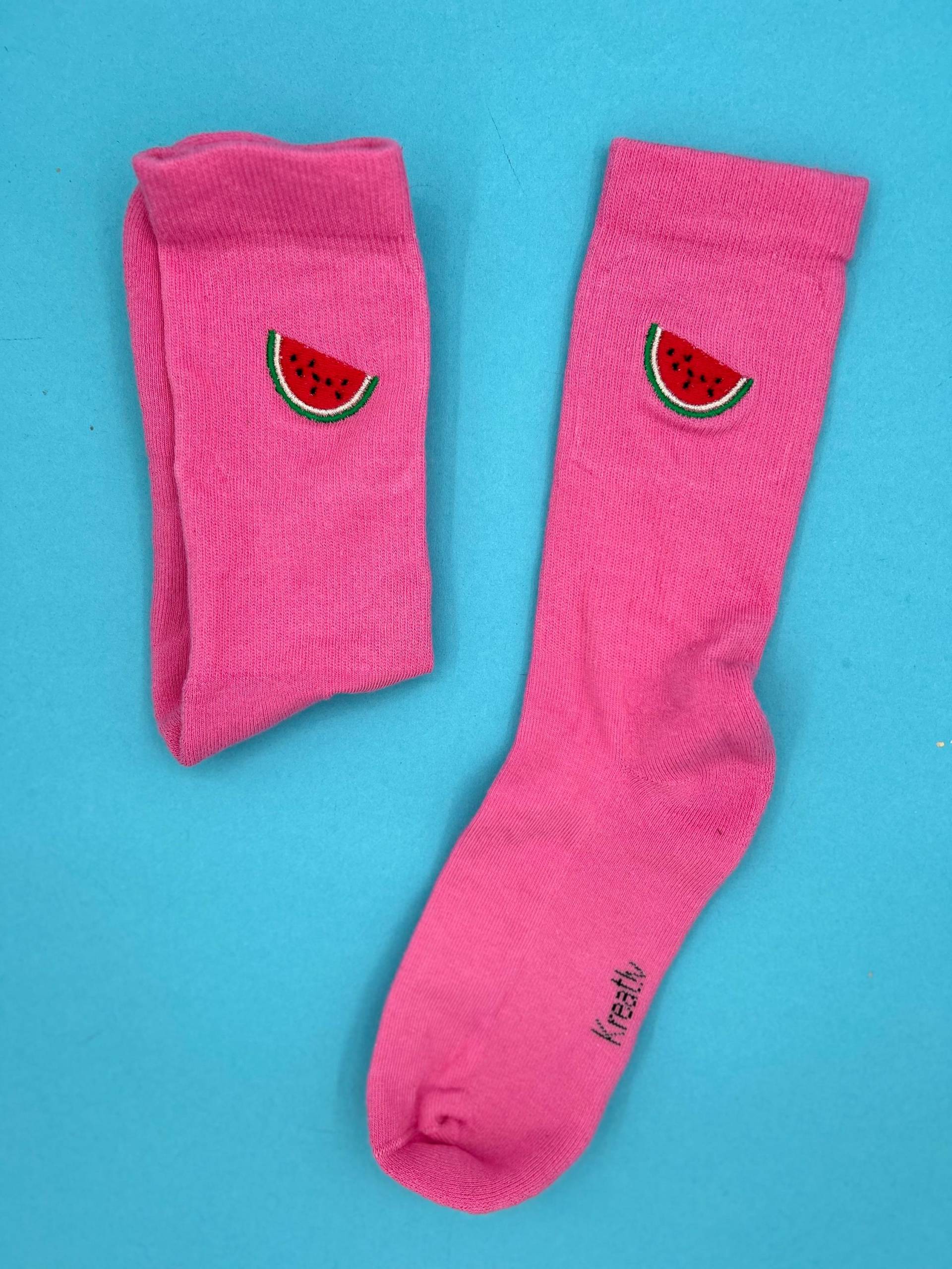 Melone | Bestickte Socken Tennissocken Pink Baumwolle von KreativAtelierStick