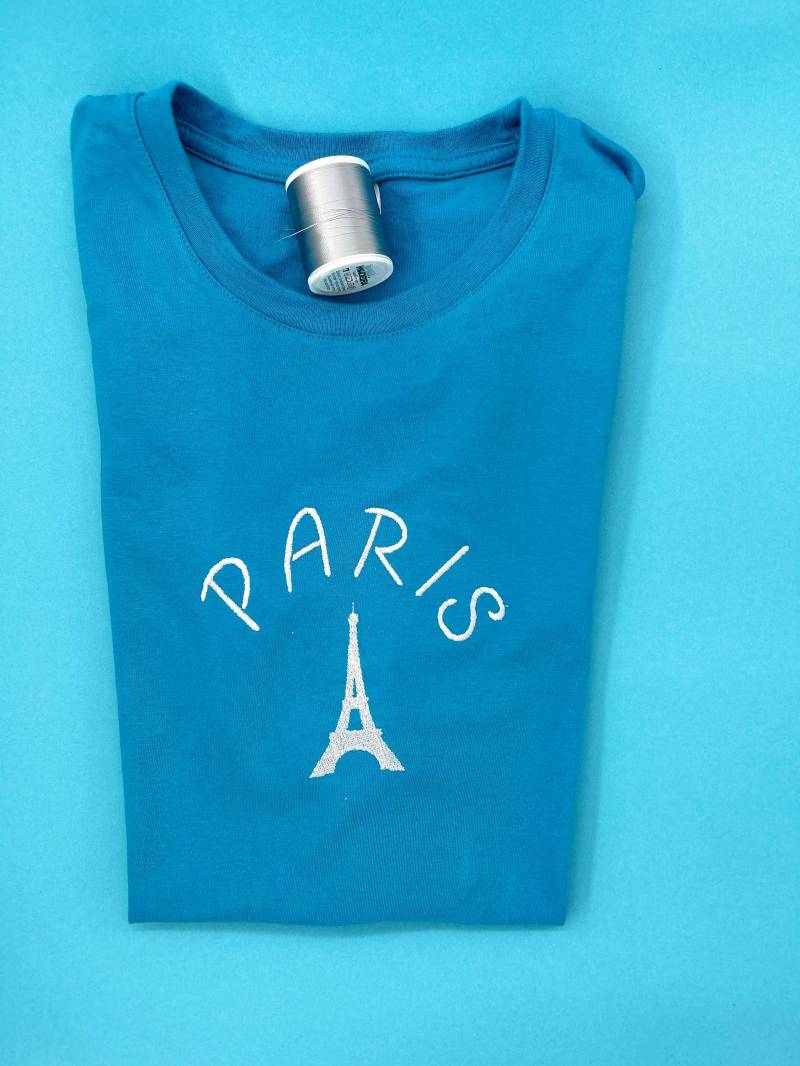 Paris | Besticktes T-Shirt Unisex Baumwolle Verschiedene Farben Eiffelturm von KreativAtelierStick