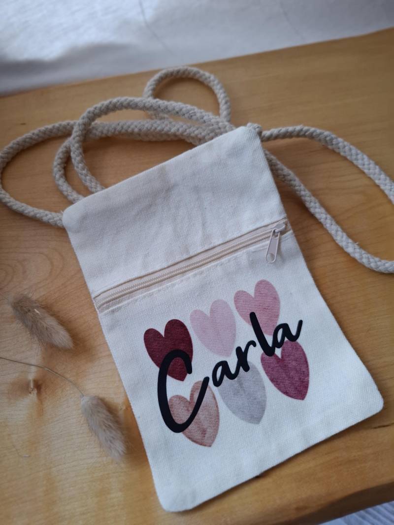 Brustbeutel Mit Name Für Kinder Umhängebeutel Geldbeutel Mädchen Junge Personalisiertes Portmonee Kleine Tasche Umhängetasche von KreativElla