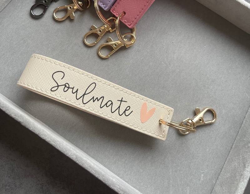 Kunstleder - Schlüsselanhänger von KreativFaSzINAtion