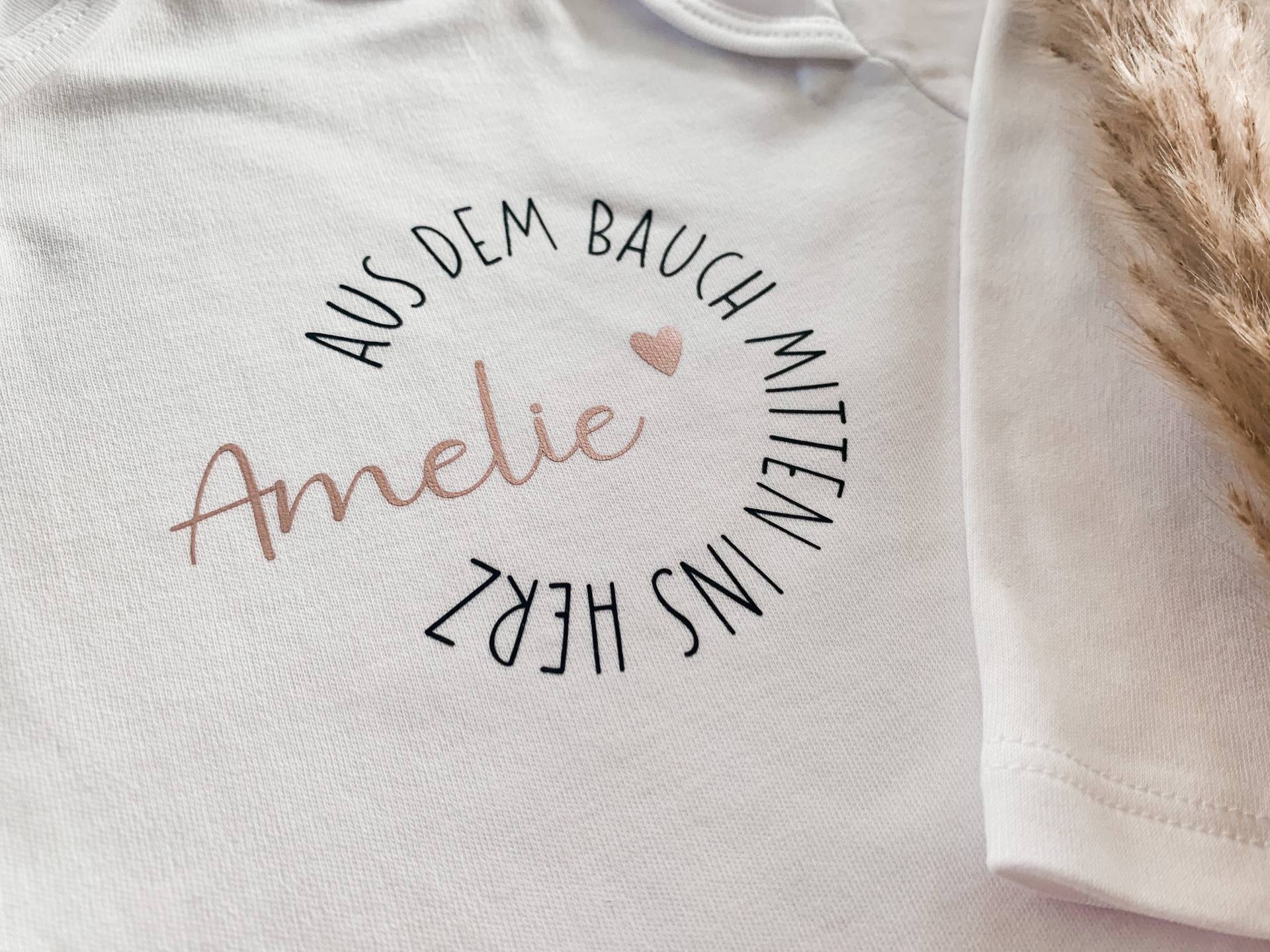 Bügelbild, Geburt, Baby, Newborn, Personalisiert, Babybody, Geschenk, Geschenkidee, Personalisiertes Geschenk von KreativHerzchenShop