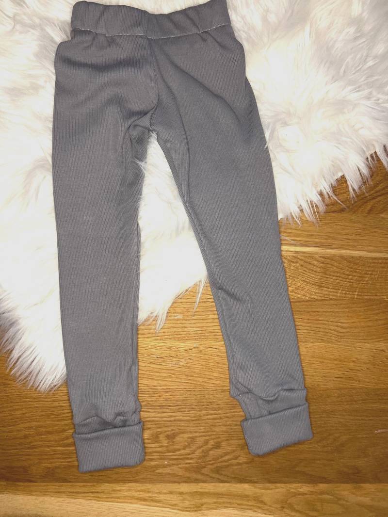 Leggins Grau Gerippt von KreativLoewin