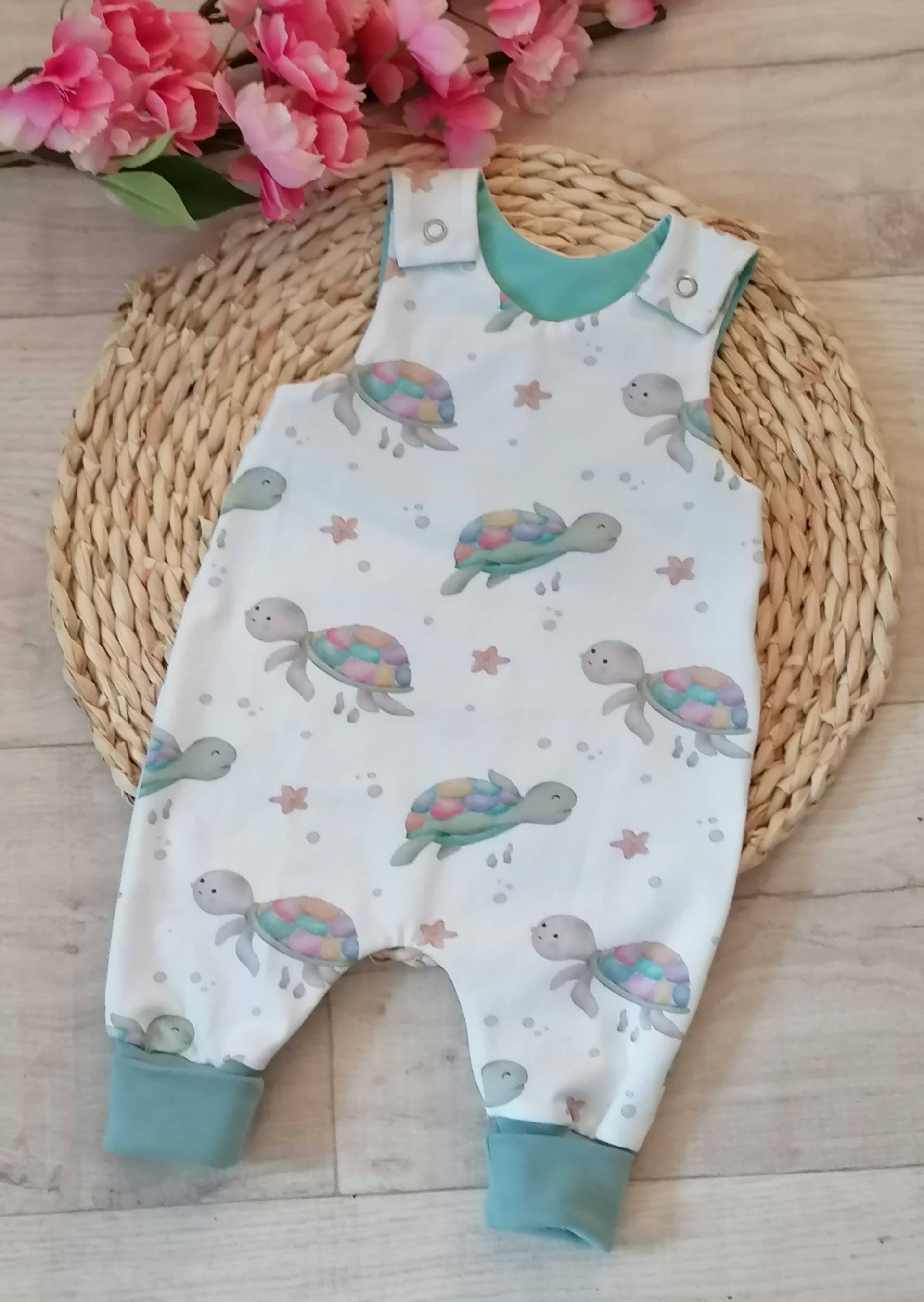 Handmade Babystrampler - Jungen- Turtles Größe 56/68 von KreativWeltChrissi