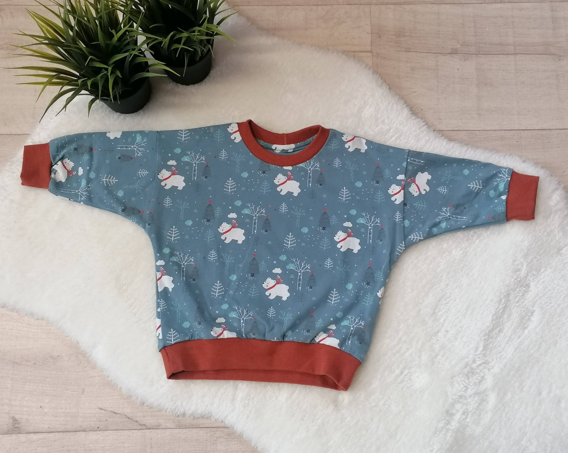 Handmade Oversize Sweater Größe 68 - 74 80 Motive Eisbär von KreativWeltChrissi