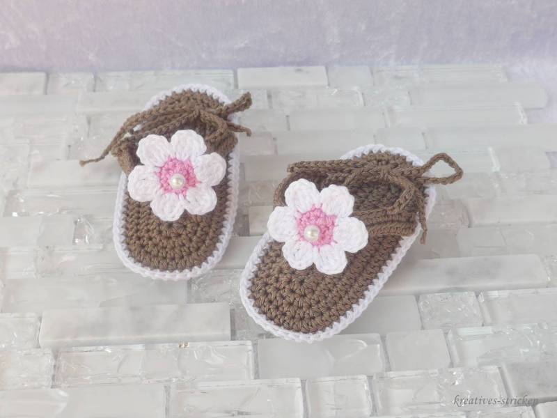 Gehäkelte Babyschuhe Flip Flops Gehäkelte Babyschuhe Flip Flops von KreativesStricken