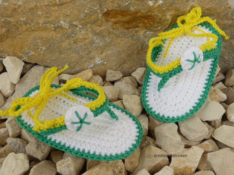 Gehäkelte Babyschuhe Flip Flops Gehäkelte Babyschuhe Flip Flops von KreativesStricken