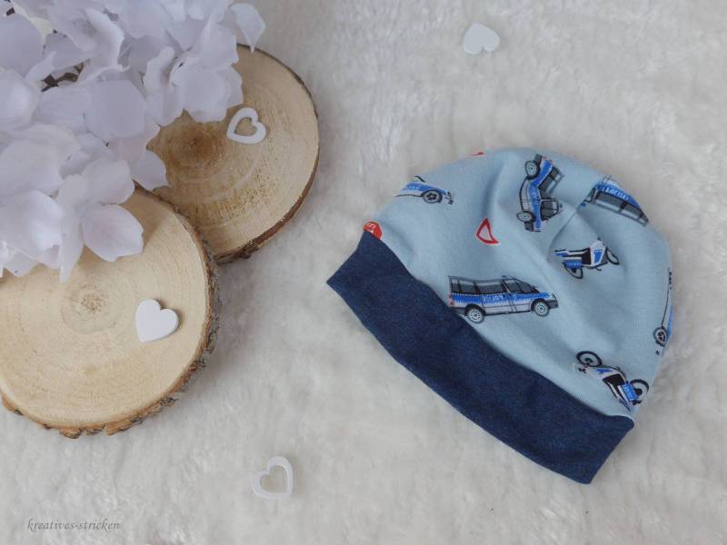 Ku 30-34 Genähte Babymütze "Polizei" Ku 30-34 Genähte Babymütze "Polizei" von KreativesStricken