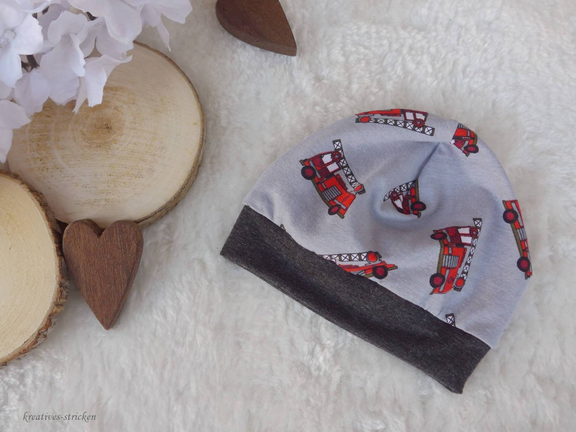 Ku 35-39 Genähte Babymütze "Feuerwehr" von KreativesStricken