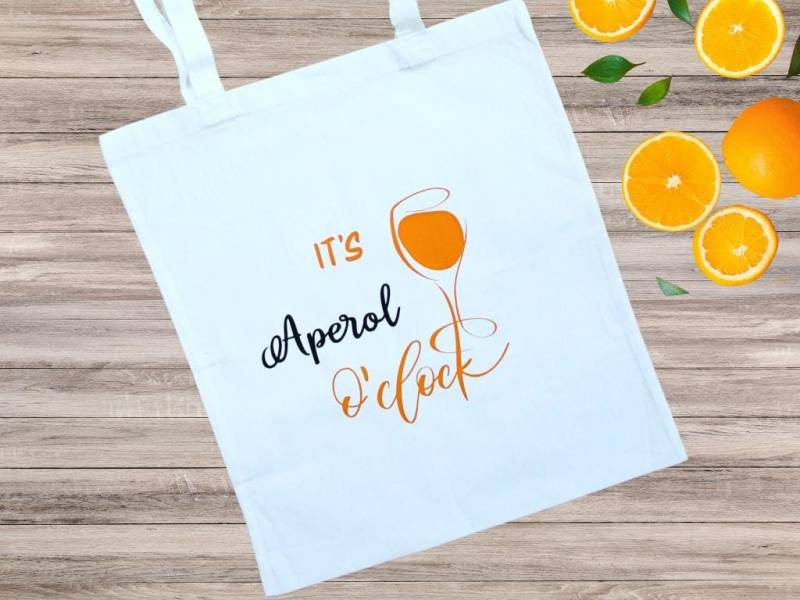 Jutebeutel Mit Aperol Sprüchen, Geschenkidee Liebhaber, Stofftasche Mädelsabend, Jga, Aperolikerin, Geschenke Für Freundinnen Jutebeutel Mit Aperol Sprüchen, Geschenkidee Liebhaber, Stofftasche Mädelsabend, Jga, Aperolikerin, Geschenke Für Freundinnen von KreativeschmiedeSB