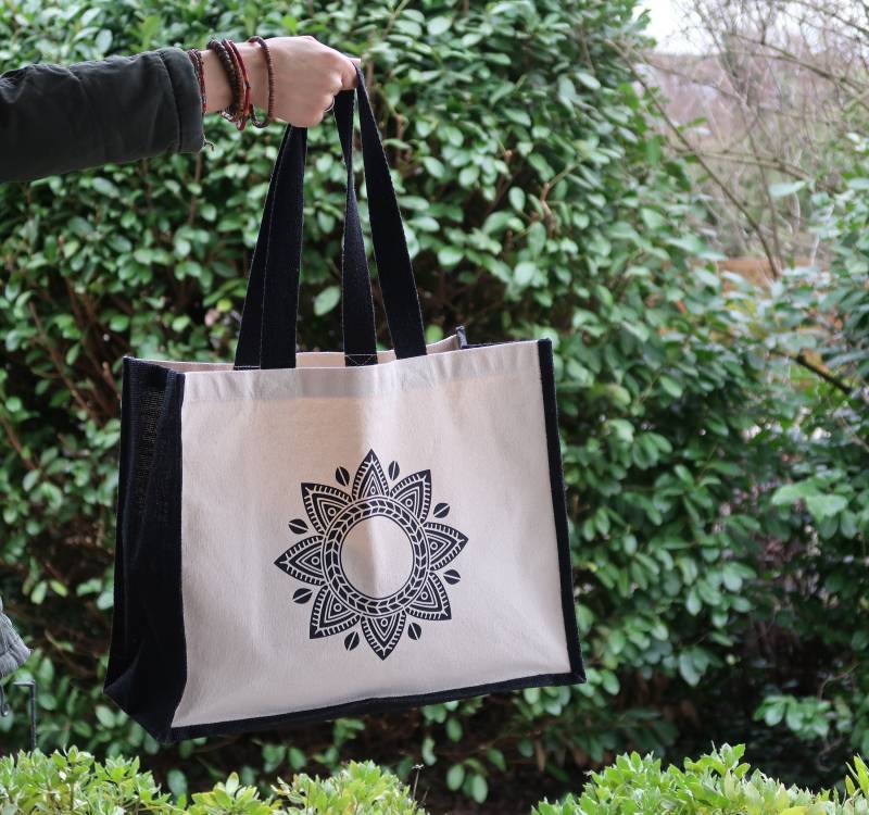 Shoppingtasche Jute Mandala, Juteshopper Groß, Natur/Schwarz von Kreativiani