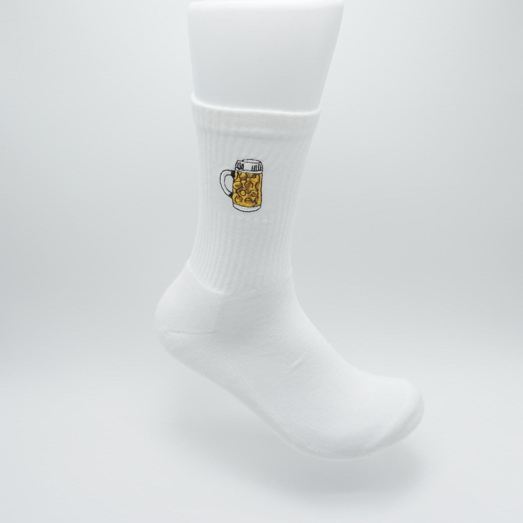 Bier Socken Halbe Maß Bierkrug - Geschenk Für Männer Vatertagsgeschenk Geburtstagsgeschenk Hochwertige Biersocken von KreativoBasteln