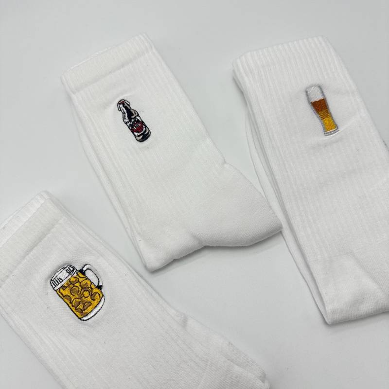 Bier Socken Set - Geschenk Für Männer Weizen Bierflasche & Maß Motiv Vatertagsgeschenk Hochwertige Biersocken 39-46 von KreativoBasteln