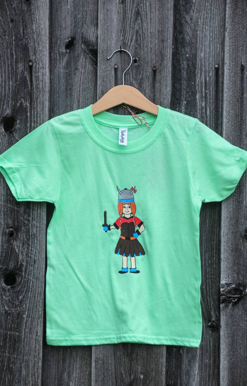 Kinder T-Shirt "Wikingerin" von Kreativplatzl