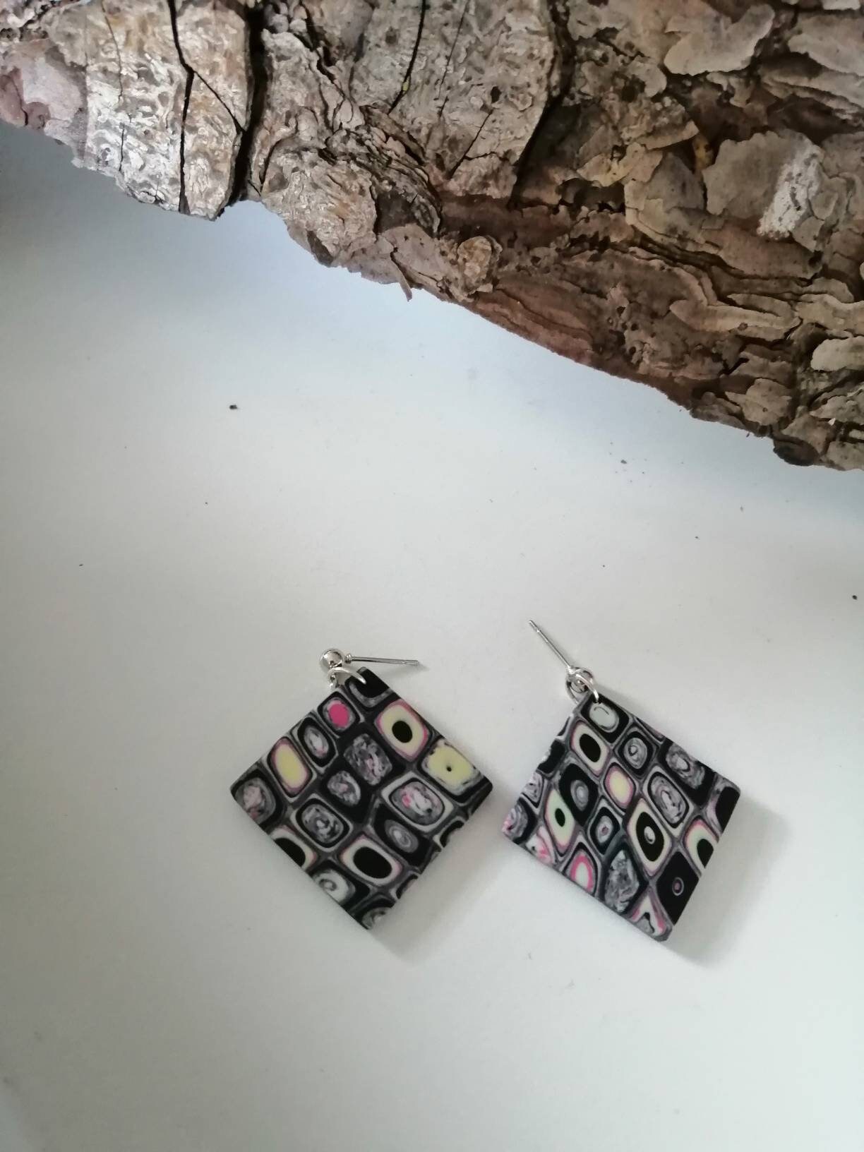 Ohrringe, Ohrstecker, Polymer Clay, Handgefertigt, Ton, Retro, Fimo, Handmade, Hängeohrringe, Viereck, Eckig Ohrringe, Ohrstecker, Polymer Clay, Handgefertigt, Ton, Retro, Fimo, Handmade, Hängeohrringe, Viereck, Eckig von KreativwerksByNicole