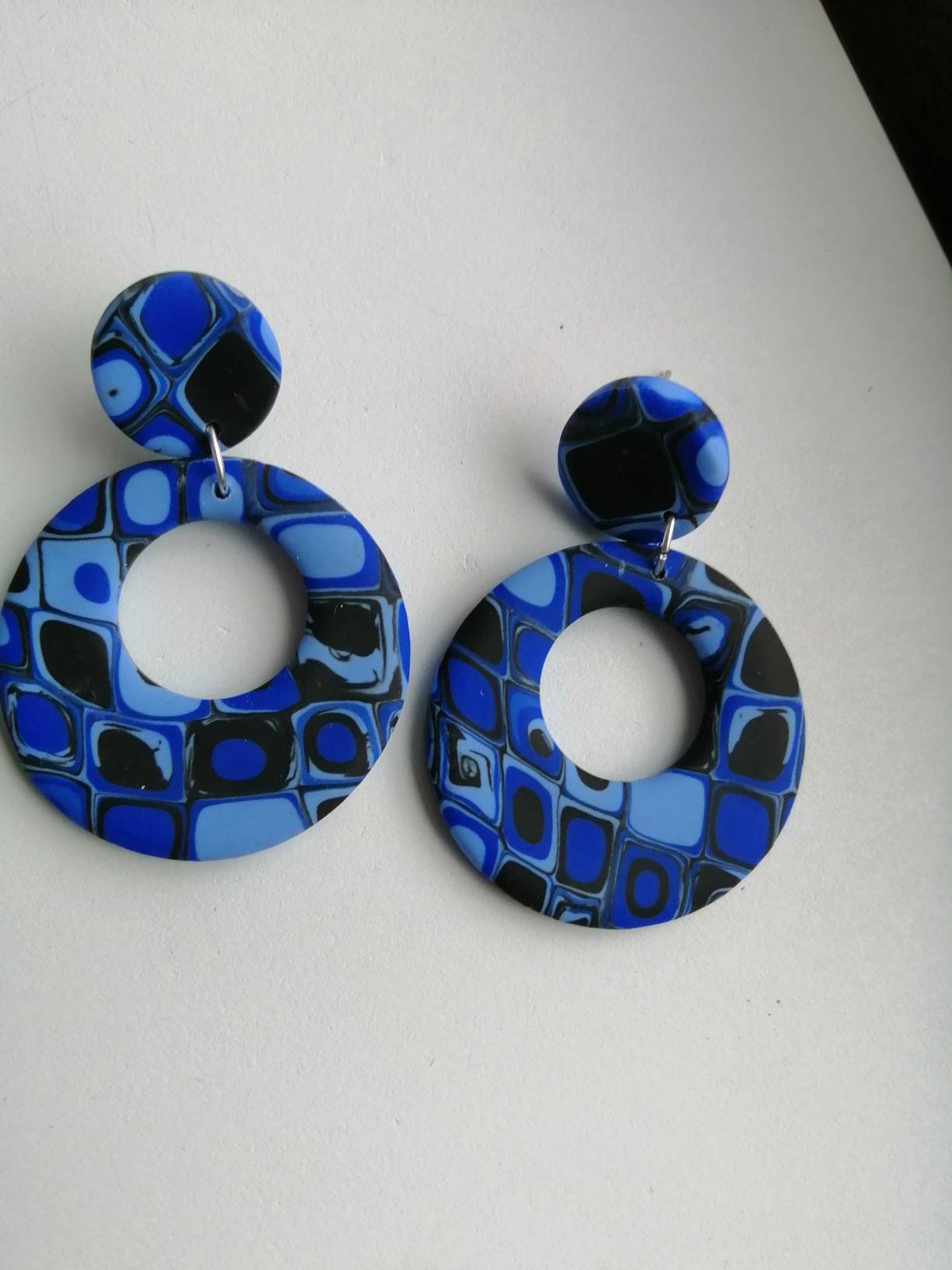 Polymer Clay, Ohrringe, Rund, Unikat, Handgefertigt, Blau, Fimo Polymer Clay, Ohrringe, Rund, Unikat, Handgefertigt, Blau, Fimo von KreativwerksByNicole