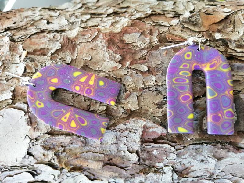 Polymer Clay Ohrringe, Handgefertigt, Unikat, Statement Geschenk Frau, Leuchten Im Schwarzlicht von KreativwerksByNicole