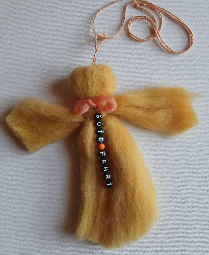 Schutzengel Gute Fahrt Autoengel Filzwolle Orang-Gelb von Kreawusel