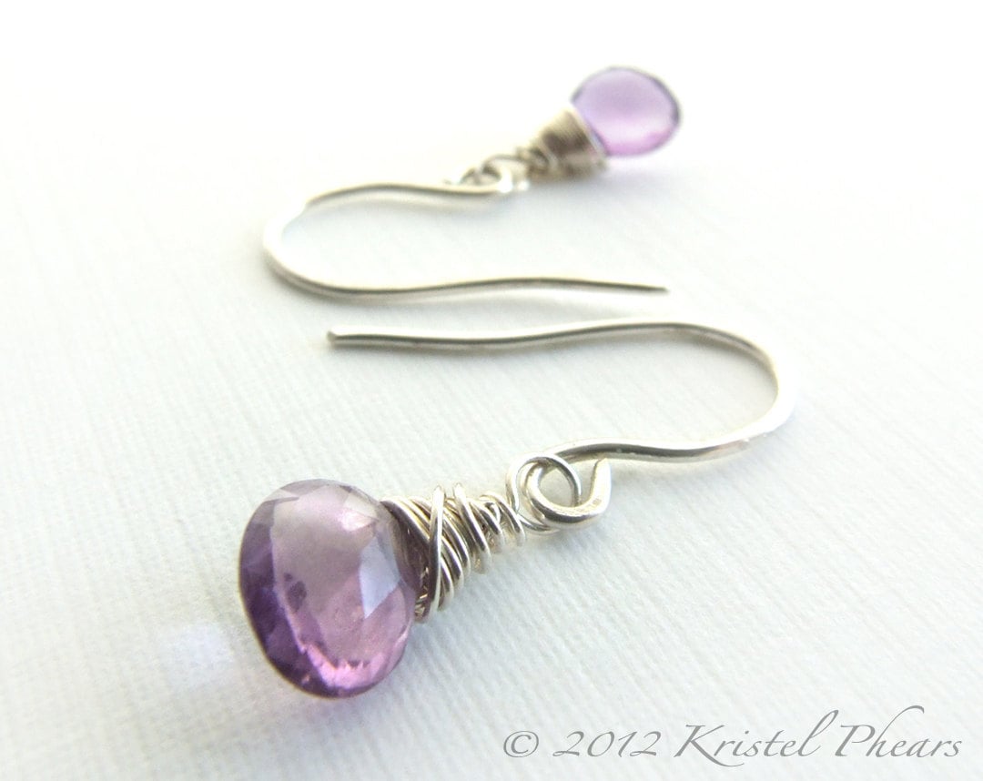 Amethyst Ohrringe Silber Oder Gold - Lila Baumeln Tropfen Umweltfreundlicher Sterling Draht Umwickelt Februar Birthstone Geschenk Lavendel von KrisPstudio