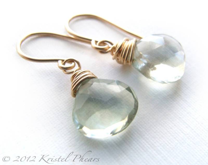 Grüne Amethyst Ohrringe - Gold Tropfen Baumeln Eco-Friendly Februar Birthstone Aqua Prasiolith Edelstein Schmuck Geburtstagsgeschenk von KrisPstudio