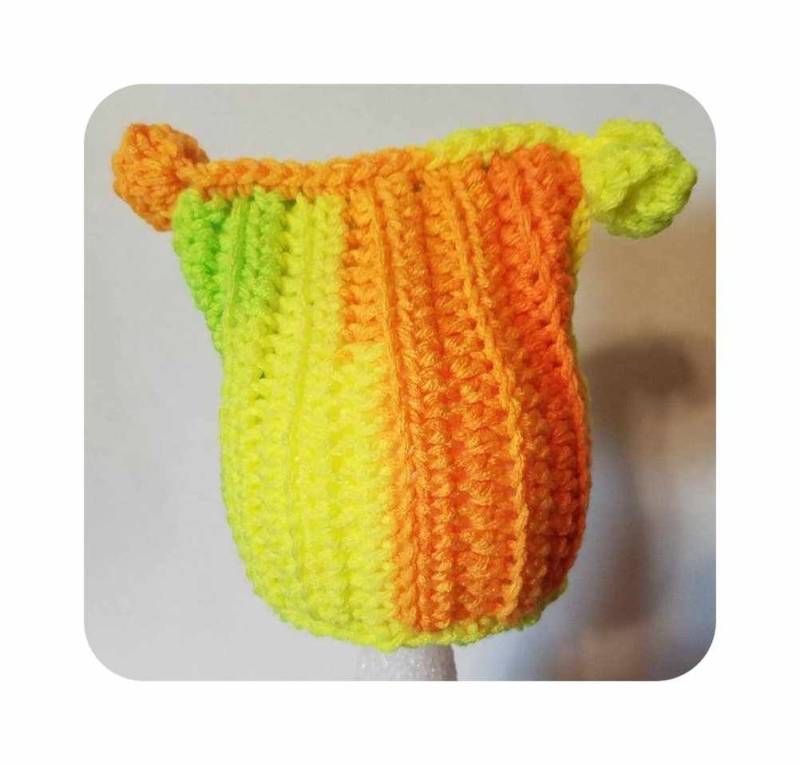 Baby Cutie Pie Mütze, Shower Geschenk, Neugeborenen Neue Mama Regenbogen Curly Queue Hell Gestreifte Mütze von KrissKrochet