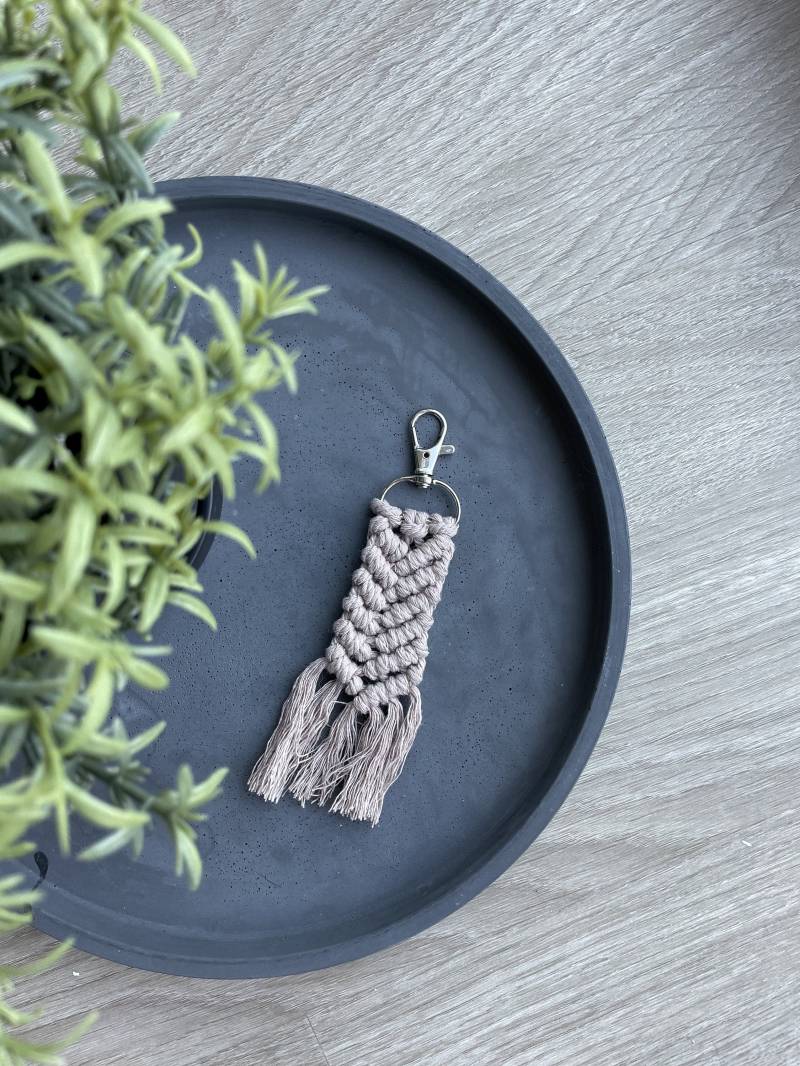 Emma Makramee Schlüsselanhänger/Geschenke/Bohomacrame/Bohostyle/Bohoschlüsselanhänger Emma Makramee Schlüsselanhänger/Geschenke/Bohomacrame/Bohostyle/Bohoschlüsselanhänger von KristaCollective