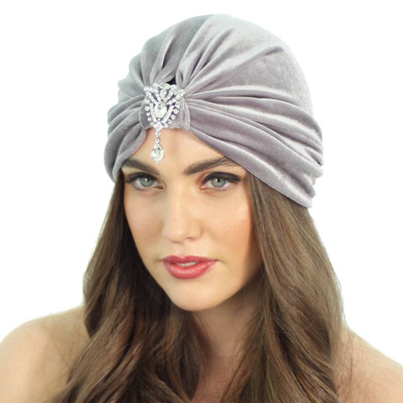 Grauer Samt Turban Flapper Style Kristall Brosche Hut Grauer Samt Turban Flapper Style Kristall Brosche Hut von KristinPerryInc