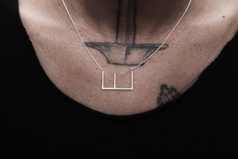 Buchstabenkette E in Silber - Dancing Letter von KristinaWeddeJewelry