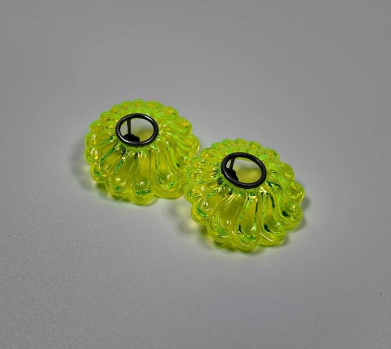 Neongelbe Ohrstecker Mit Silber - Statementohrringe, Jugendstil - Colorful von KristinaWeddeJewelry