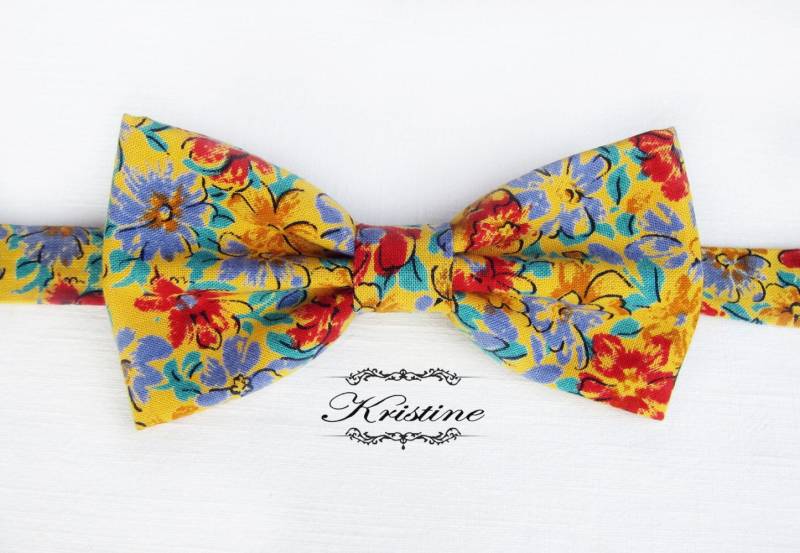 Herren Blau Floral Fliege. Hochzeit Fliege, Braut-Party-Geschenk, Bräutigam Bester Mann, Trauzeugen Geschenke. Prom, Jubiläumsgeschenk von KristineBridal