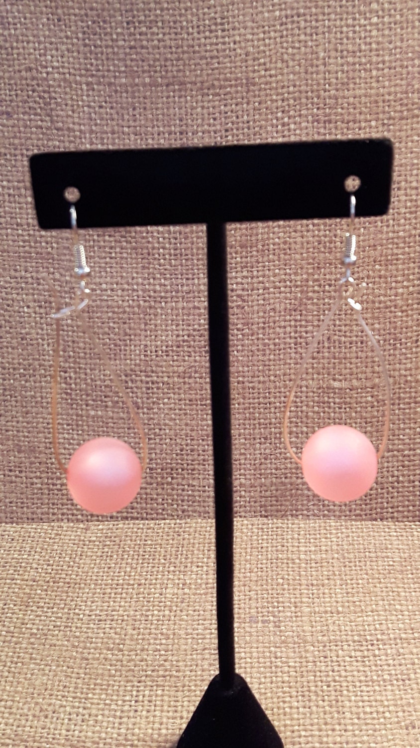 Große Rosa Bommel Ohrringe, Bommel, Creolen von KristinsJewelleryBox