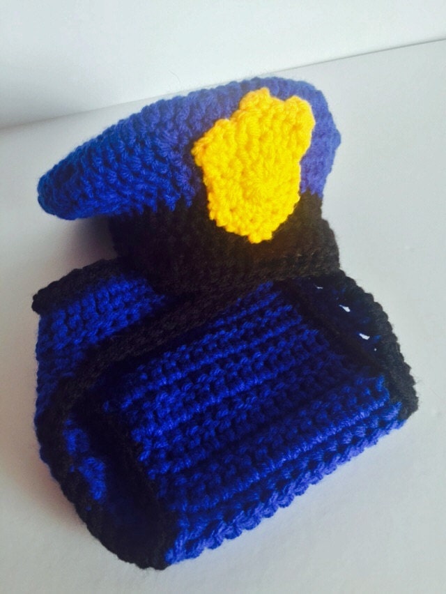 Polizist Mütze Und Windelhülle von KristizKrochet