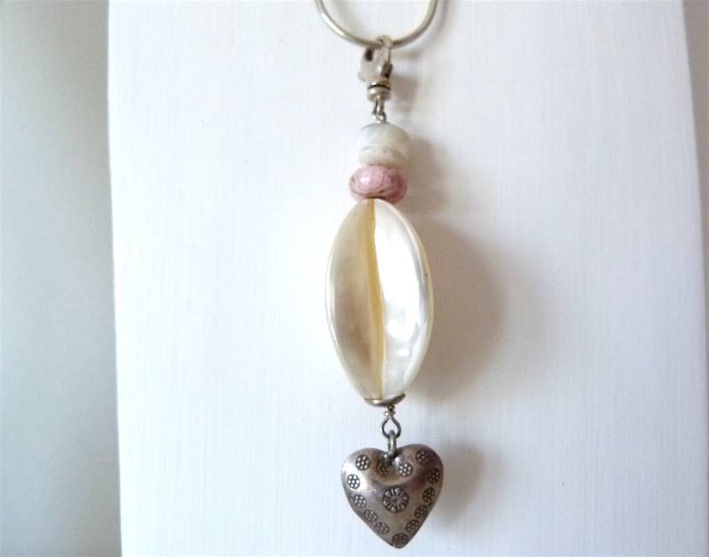 Lange Silberkette Mit Anhänger Aus Perlmutt, Silber Und Rhodochrosit, Silberherz Anhänger, Lange Halskette Sterlingsilber Lange Silberkette Mit Anhänger Aus Perlmutt, Silber Und Rhodochrosit, Silberherz Anhänger, Lange Halskette Sterlingsilber von KrisztinaSchmuck