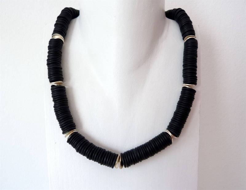 Onyxkette, Collier Aus Onyx Und Silber, Kurze Schwarze Halskette Mit Silberelementen, Elegante Kette, Geschenk Für Frauen von KrisztinaSchmuck