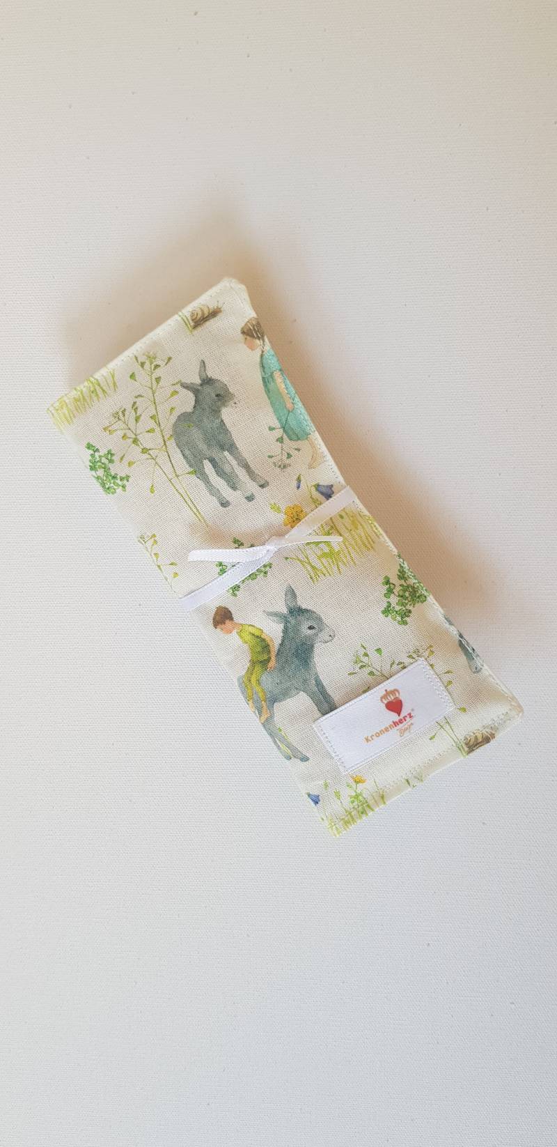 Baby-Körnerkissen Mit Kirschkernfüllung von KronenherzDesign