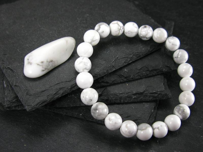 Howlith Echtes Armband ~ 7 Zoll 8 Mm Runde Perlen von KrystalBracelet
