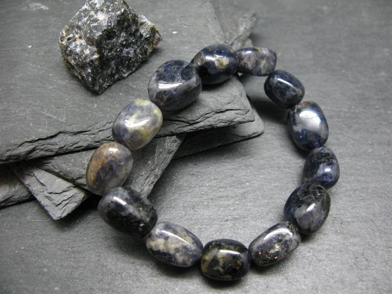 Iolith Cordierit Echtes Armband ~ 7 Zoll 14 Mm Trommelperlen von KrystalBracelet