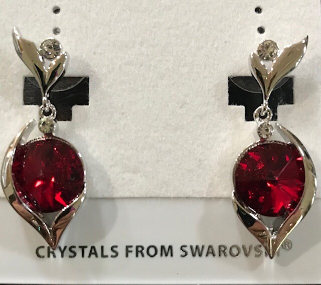 Geburtsstein Farbe Baumeln Ohrringe Mit Swarovski-Kristall-Set in Den Usa | Rot Geburtsstein Farbe Baumeln Ohrringe Mit Swarovski-Kristall-Set in Den Usa | Rot von KrystalGemDesign
