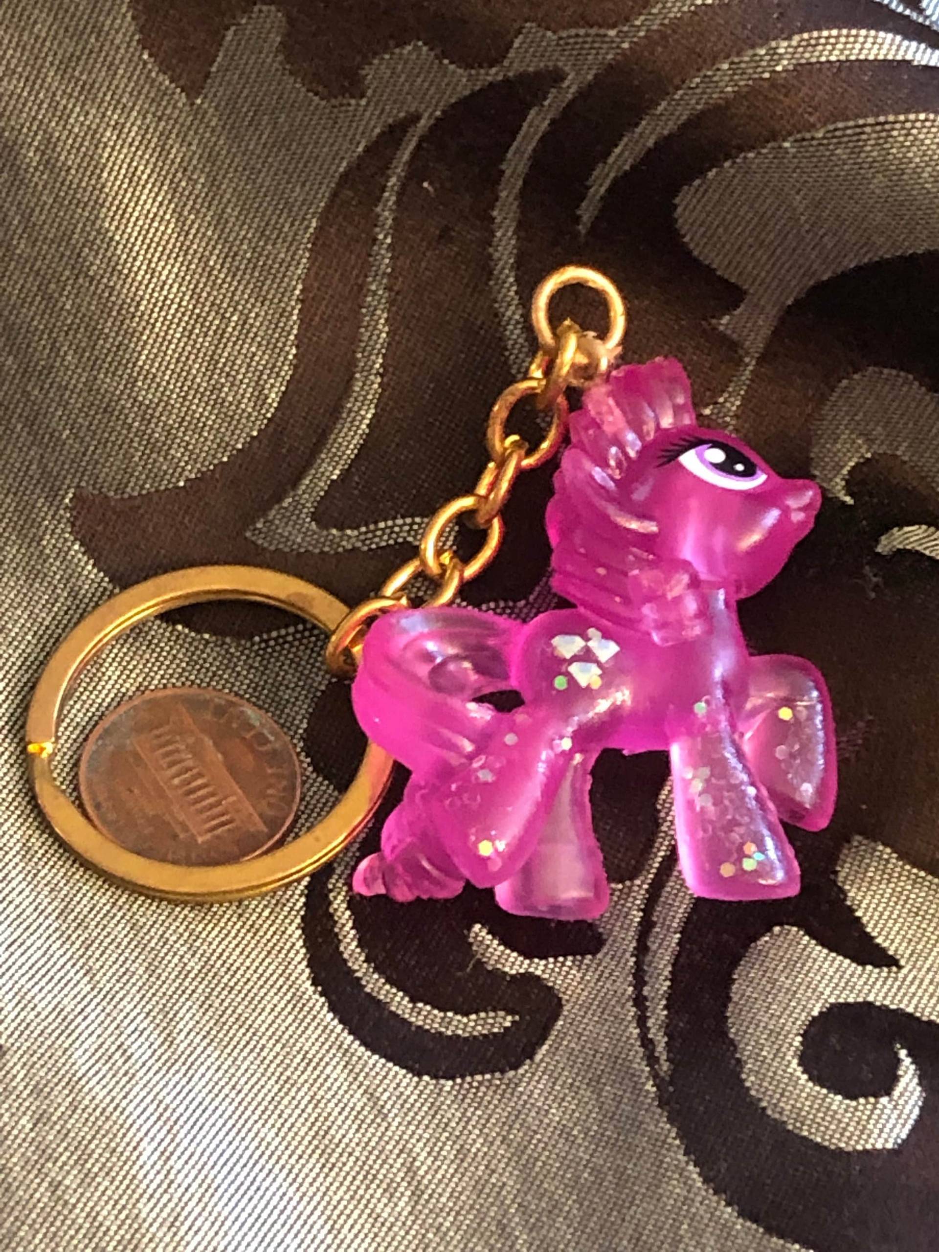 Mlp Lila Und Gold Schlüsselanhänger Mlp Lila Und Gold Schlüsselanhänger von KrystalGifts
