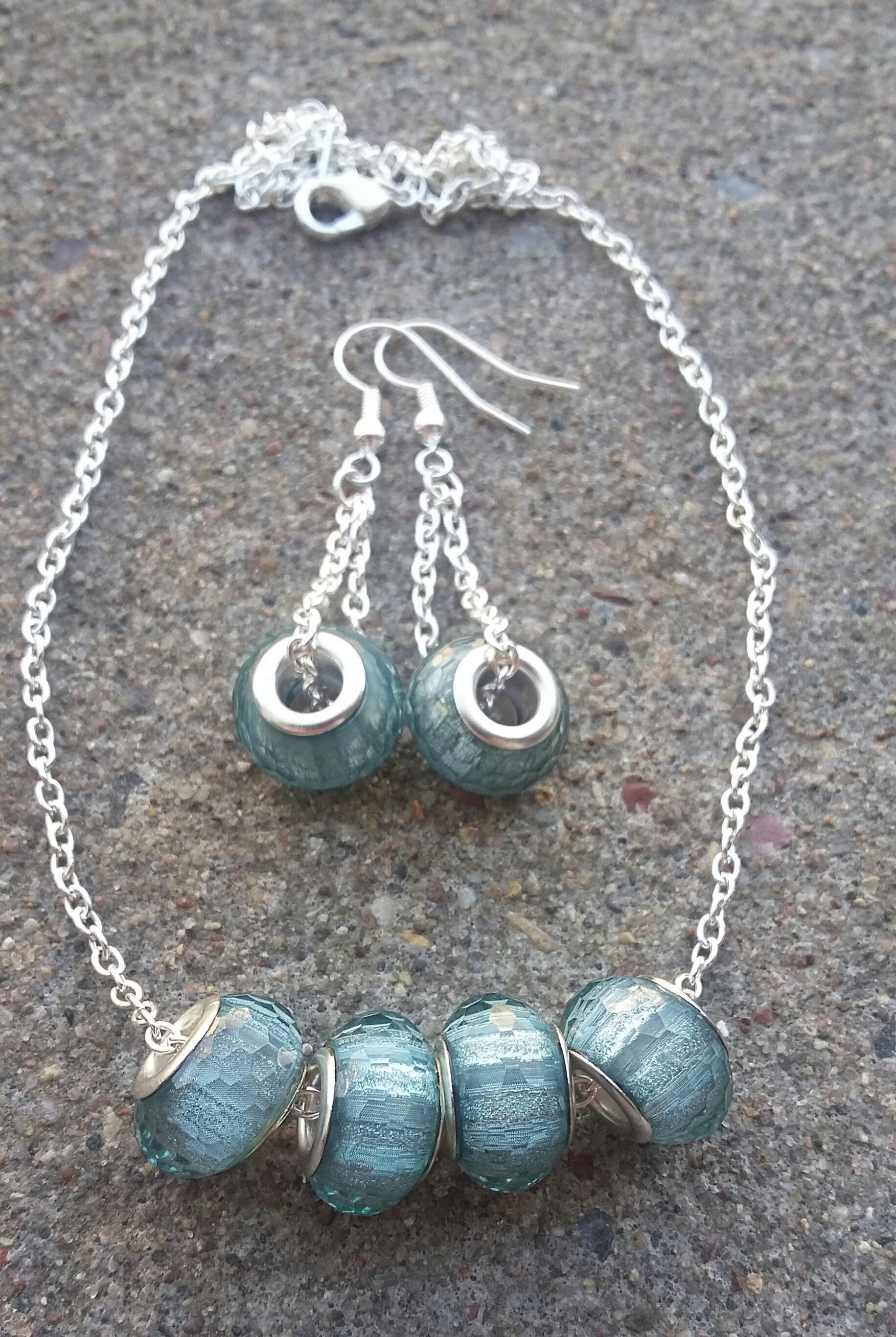 Aqua Blaues Lampwork Beads Schmuckset, Silber Überzogene Kette von KrystalineElegance