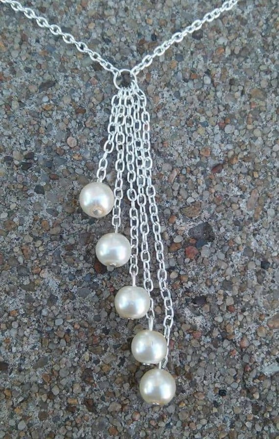 Handgemachte Pale Gold Bead Silber Kette Lariat Halskette von KrystalineElegance