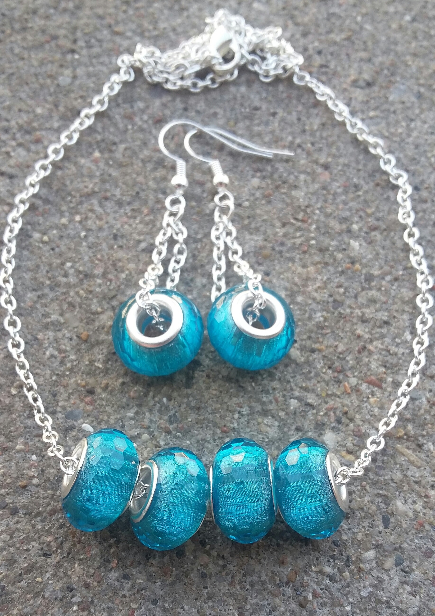 Schmuckset Karibikblau Mit Versilberter Kette von KrystalineElegance