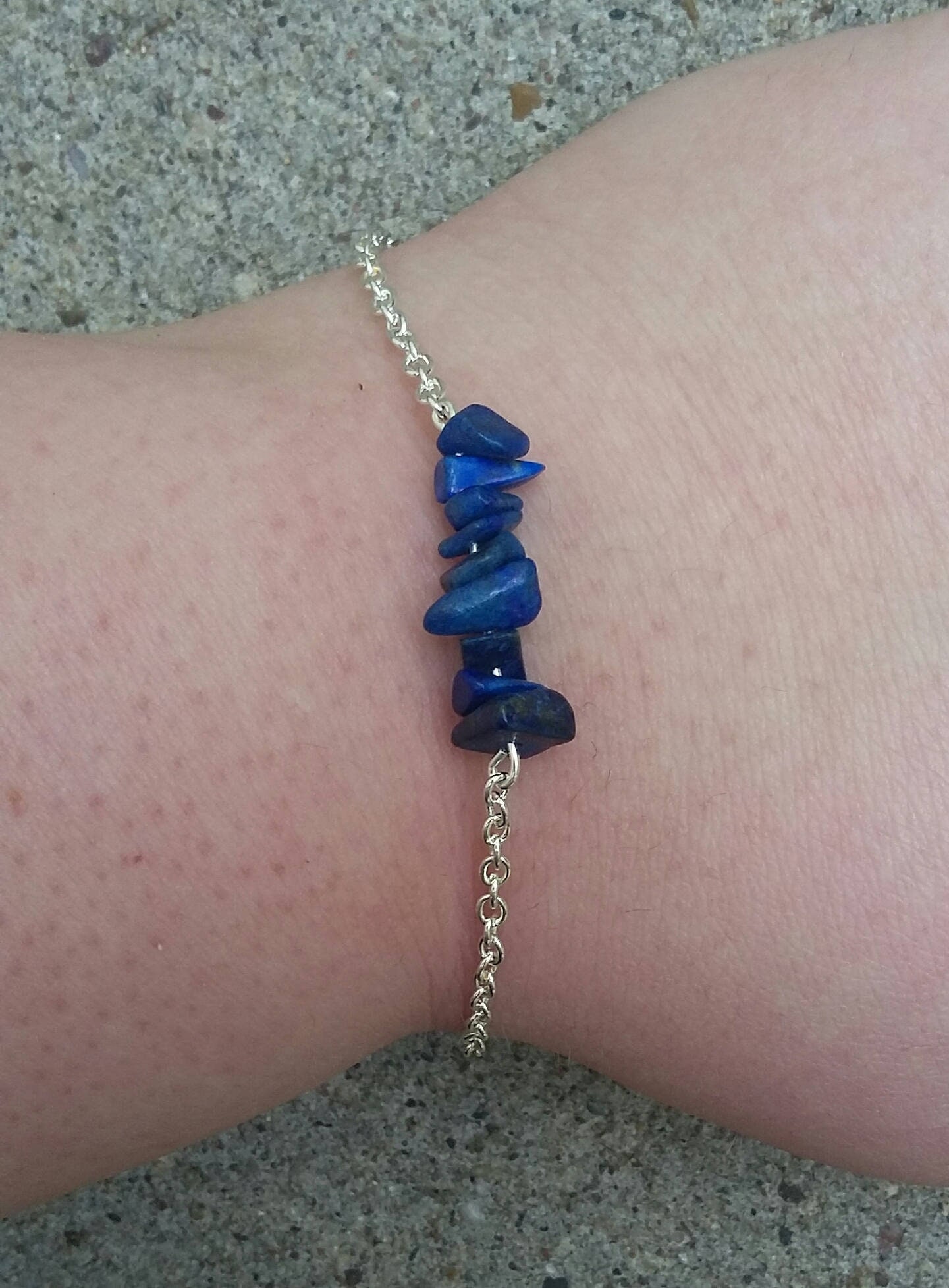 Zierliches Blaues Lapis Armband, Sterling Silber Überzogene Kette von KrystalineElegance