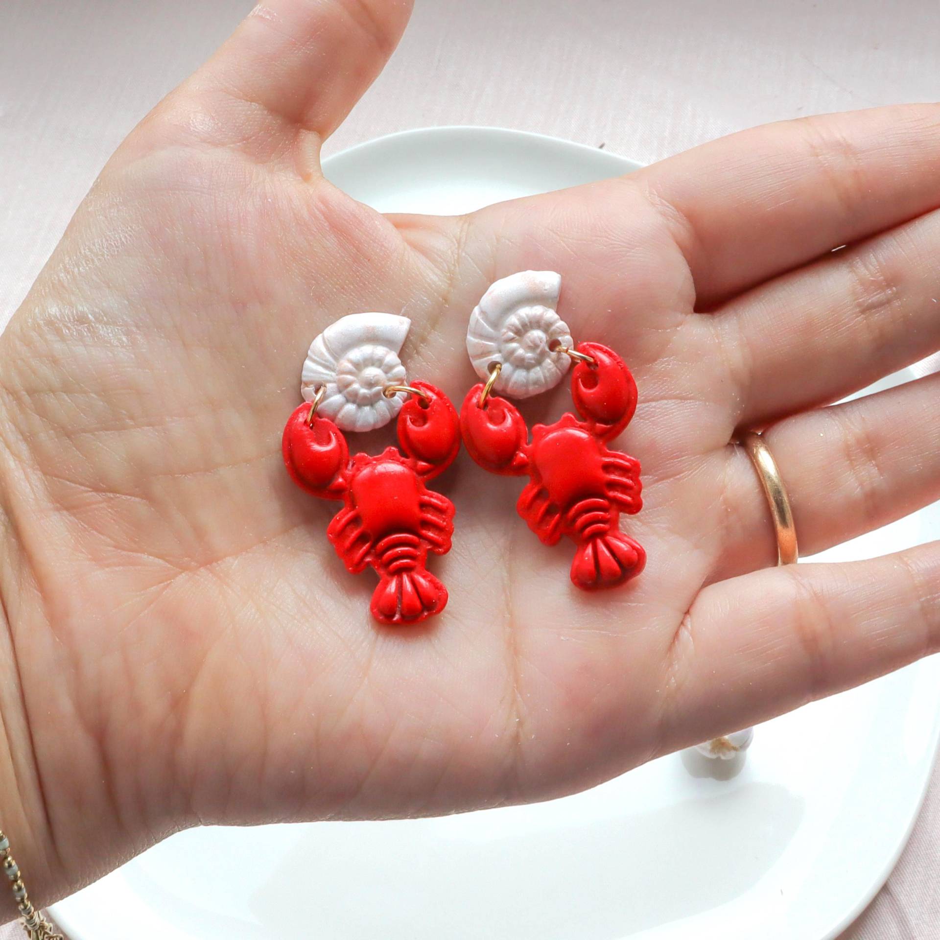 Hummer Ohrringe Handgemachter Strandschmuck Aus Polymer Clay von Kscrafthouseofficial