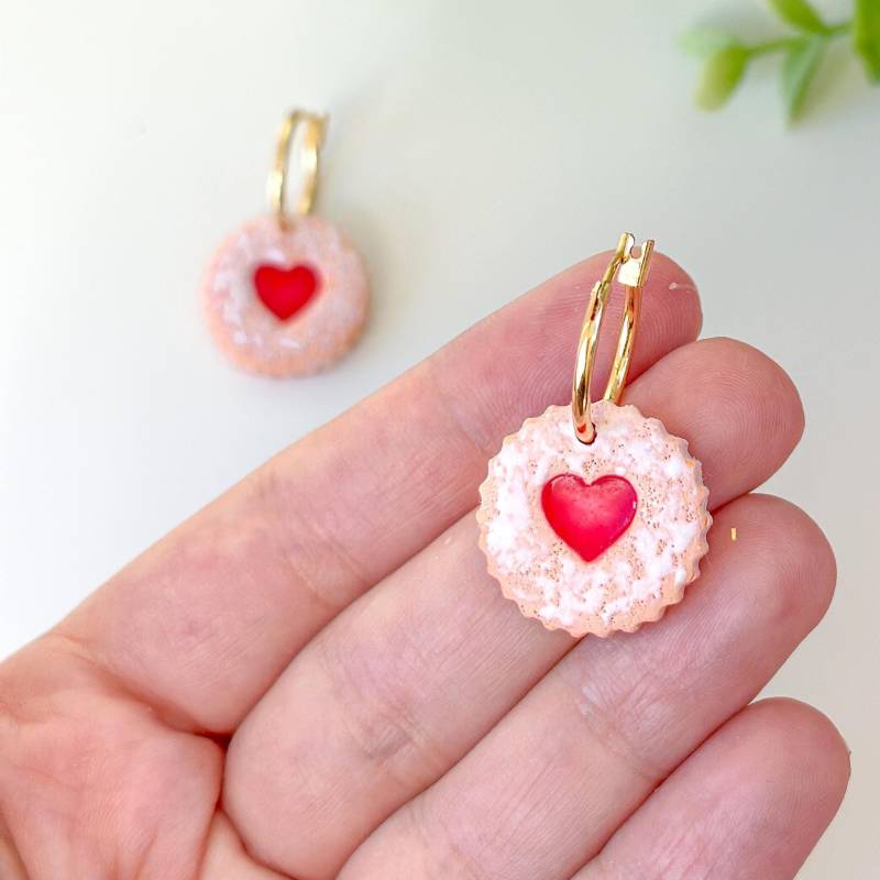Jam Sandwich Cookie Charm Ohrringe - 24K Gold Messing, Wasserdicht Creolen von Kscrafthouseofficial