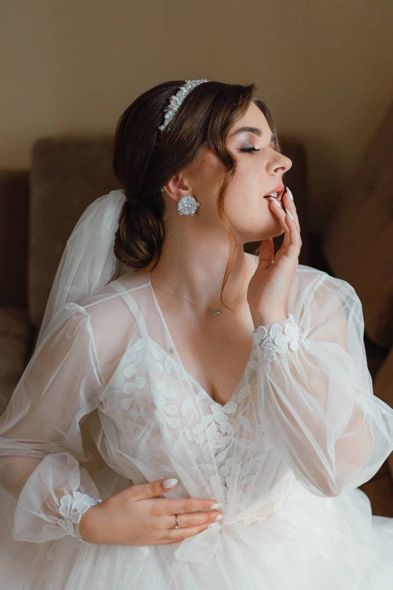 Personalisierte Kristallperlen-Ohrringe Brauthochzeits-Accessoires von KsenijaVitaliDesigns