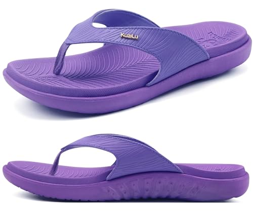 KuaiLu Zehentrenner Damen Orthopädische Yoga Fußbett Sandalen Elegant Frauen Leichte Sommer Slip On Strand Flip Flops mit Bequeme Plantarfasziitis, Lila EU40 von KuaiLu