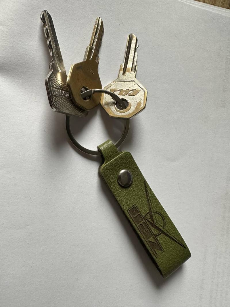 Uaz Schlüsselanhänger Personalisierbar Uaz Schlüsselanhänger Personalisierbar von KubeDesignShop