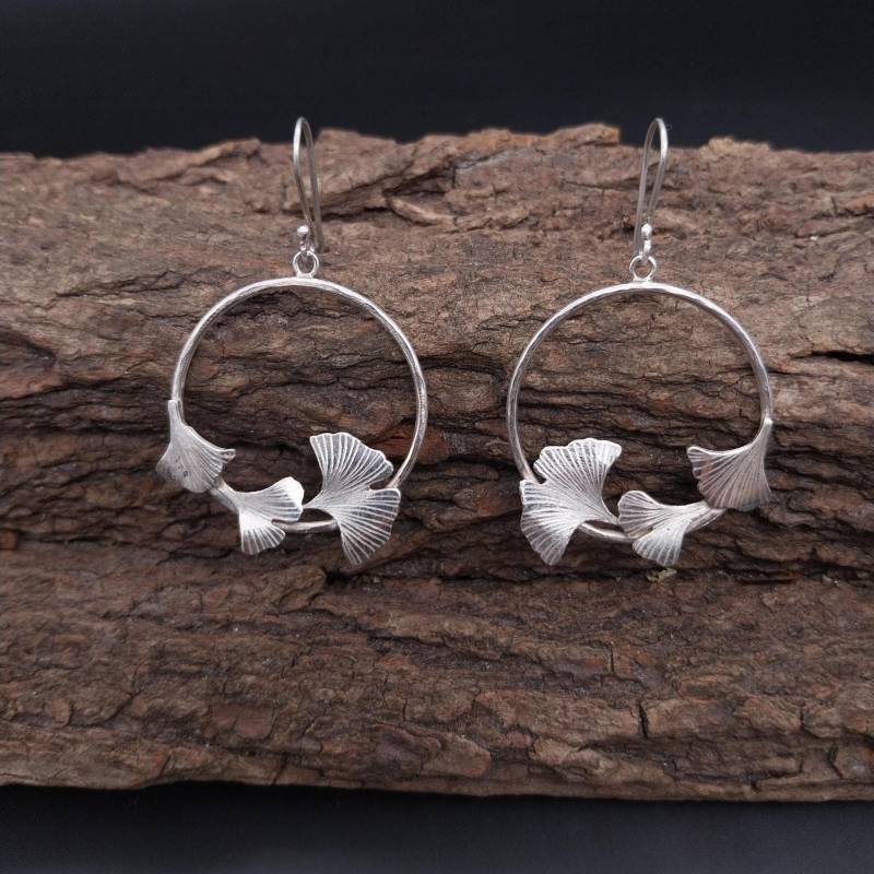 Boho Gingko Blätter Hängeohrringe, Handgemacht Aus 925 Sterlingsilber, Geschenk Für Sie, Jahrestag Boho Gingko Blätter Hängeohrringe, Handgemacht Aus 925 Sterlingsilber, Geschenk Für Sie, Jahrestag von KudawPellu